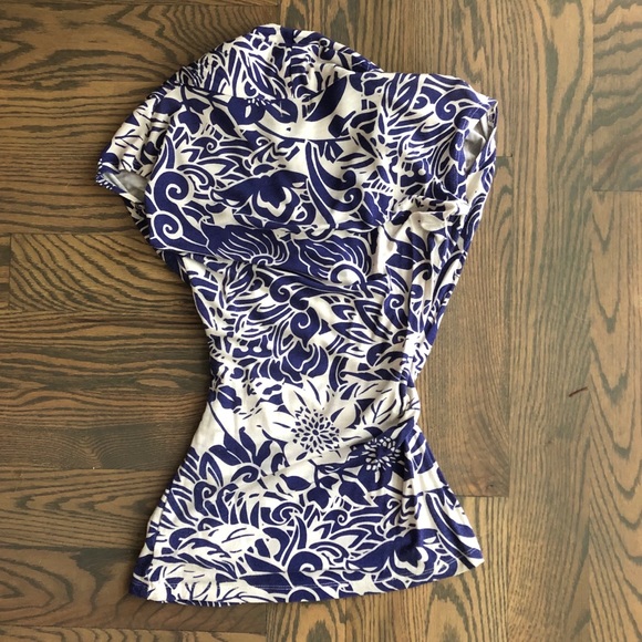 Blue and White Print Bodycon Top - Picture 3 of 3